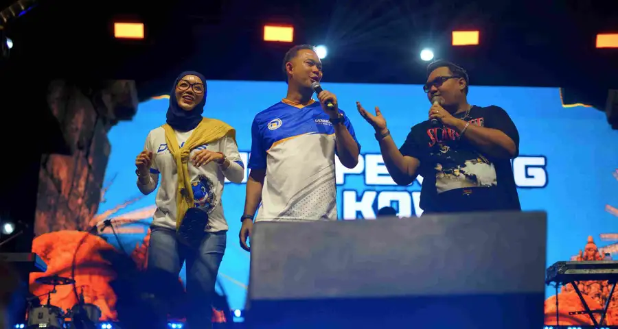 Ndarboy Genk Berkicau Mania Bersama 3.658 Maba Udinus di Dinus Night Festival, Tutup Rangkaian Dinus Inside 2026